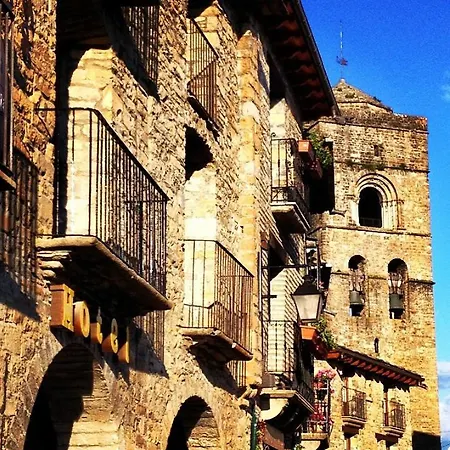 Puerta De Ordesa 아파트 아인사